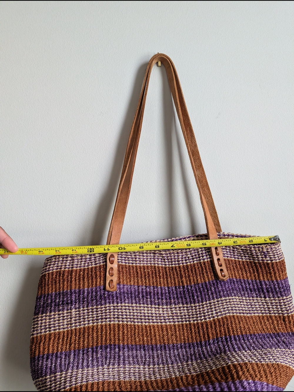 Sisal Kiondo Handwoven Stripe Summer Straw Tote Bag Brown/Purple leather Handle - Picture 4 of 9